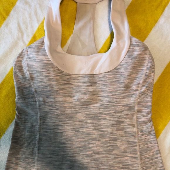 Lululemon Scoop neck tank top - Picture 1 of 2